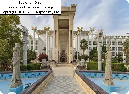 ورودی هتل داریوش